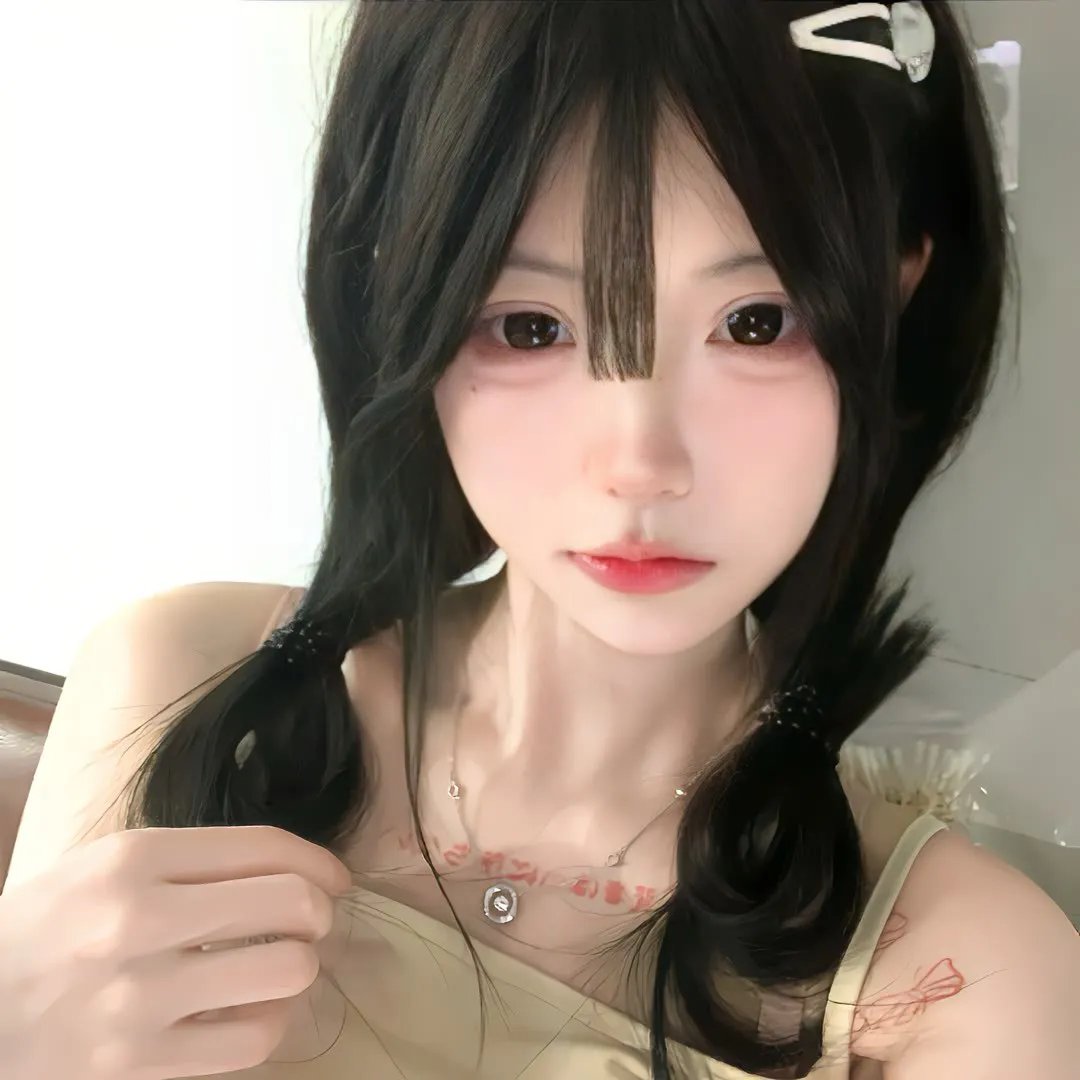 他从星光中走来